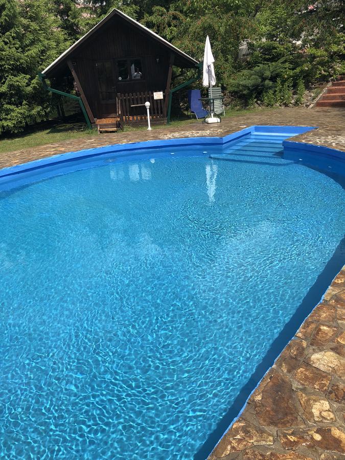Camping Robinson Country Club Oradea Exterior foto
